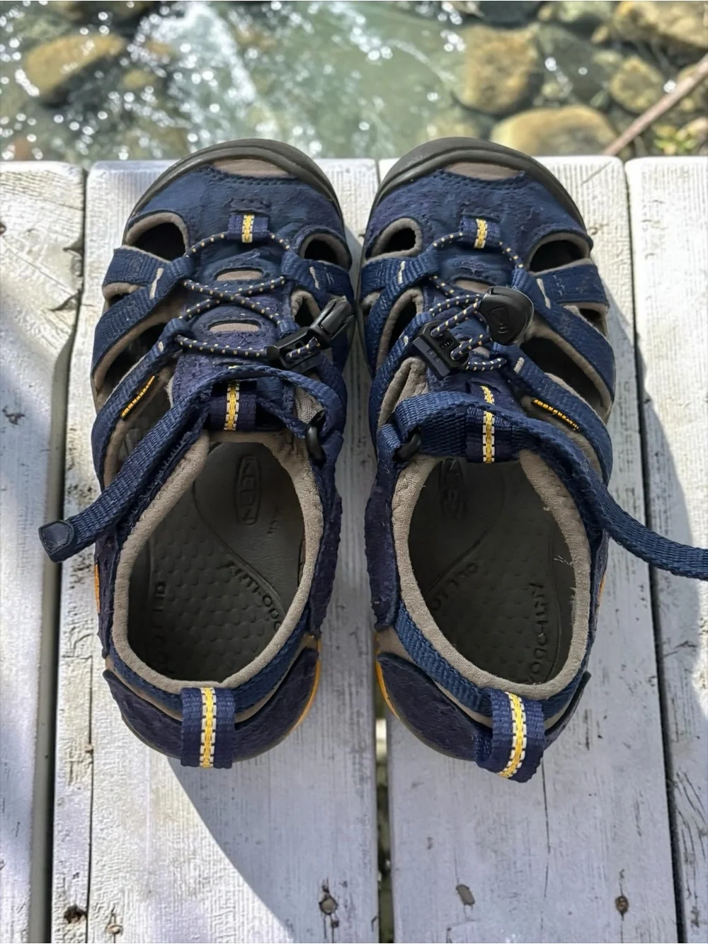 KEEN Kids Newport H2 Navy Blue Yellow Waterproof Sport Sandals Size 13